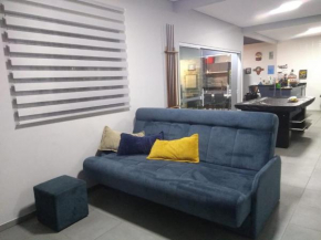 Jac - Casa com piscina em Itapoá SC